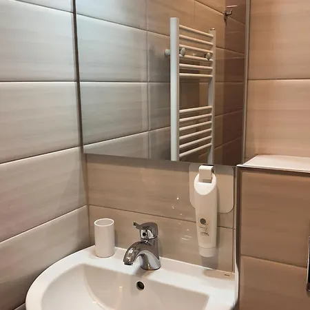 Old Guest house 3*